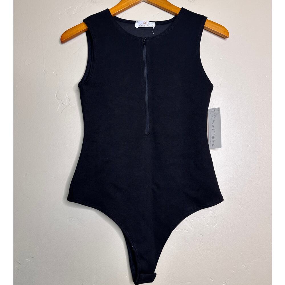 NWT Boutique Black Front Zip Sleeveless Bodysuit SMALL